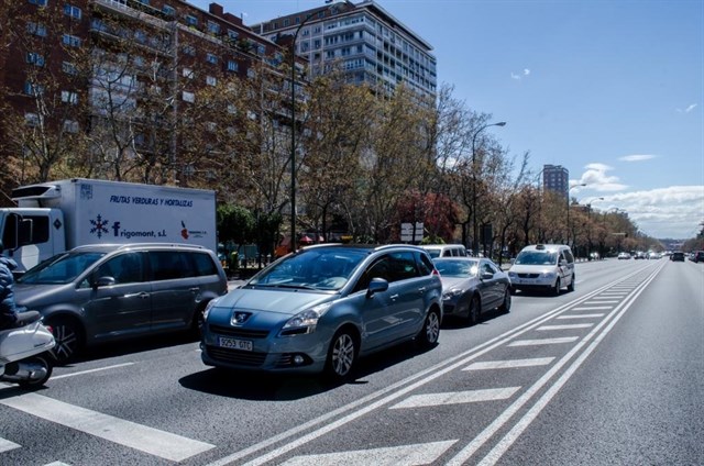 Más de la mitad de los y las jóvenes dice haber impedido que un amigo/a condujera ebrio/a o drogado/a