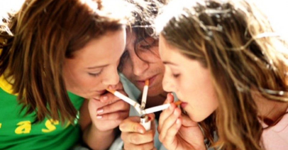 De adolescente a adolescente: «No dejes que el tabaco entre en tu vida»