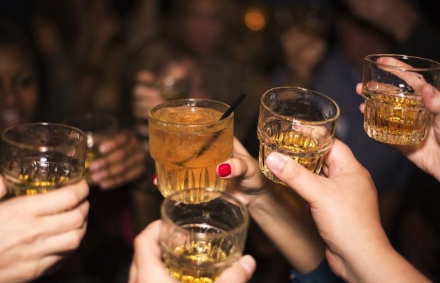 Por qué el consumo de alcohol produce sensación de calor en el cuerpo