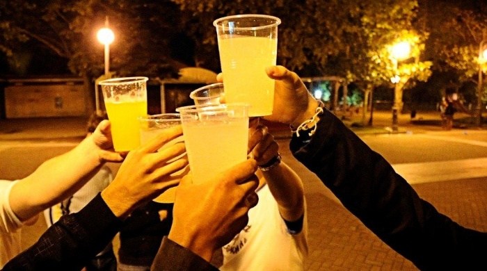 Ocho jóvenes nos cuentan por qué no beben ni una gota de alcohol