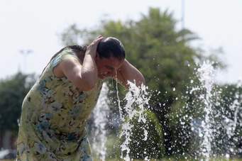 Esto es lo que puede pasarte si te drogas en plena ola de calor